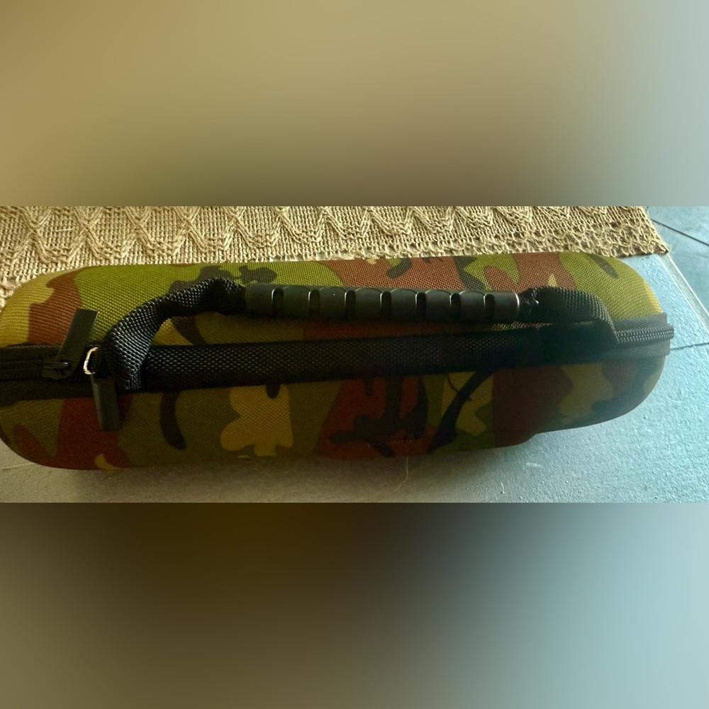 JBL Portable Carrying CASE for Bluetooth Speaker CASE ONLY in Camo NWOT